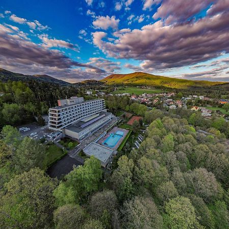 Ibis Styles Relax Roznov Pod Radhostem 호텔 외부 사진