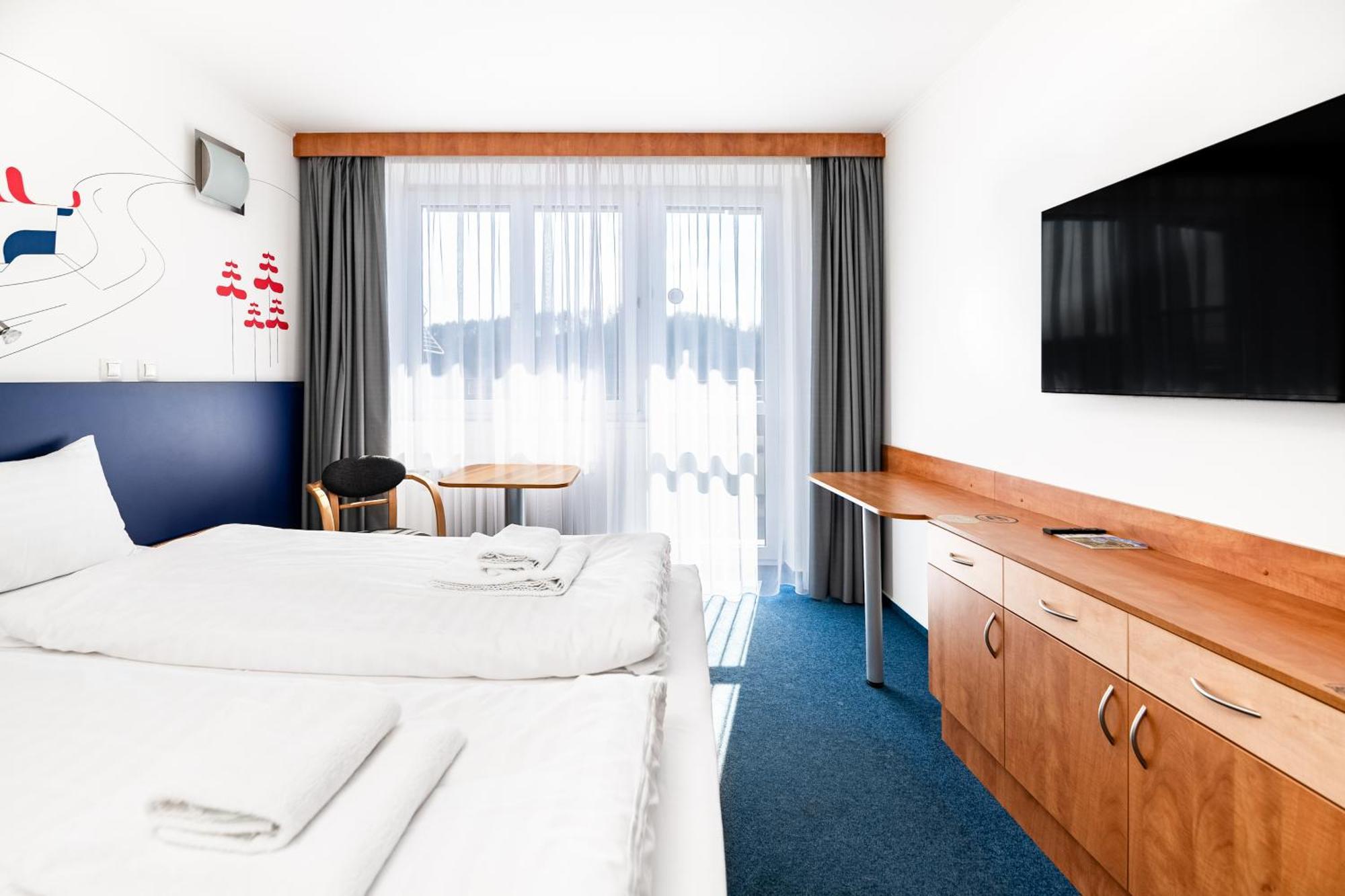 Ibis Styles Relax Roznov Pod Radhostem 호텔 외부 사진